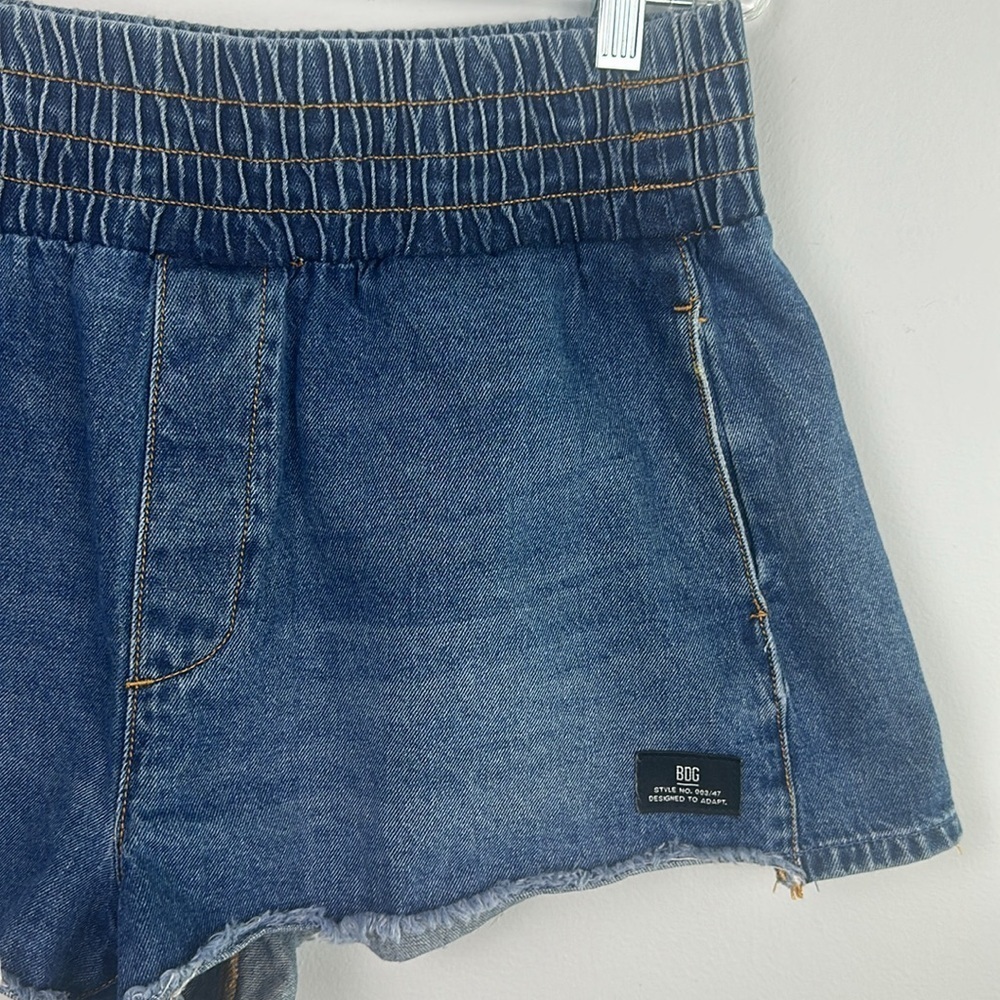 BDG Pull-On Denim Boxer Shorts Lg High Rise Smocked Elastic Waist Cotton Jean - Picture 7 of 16